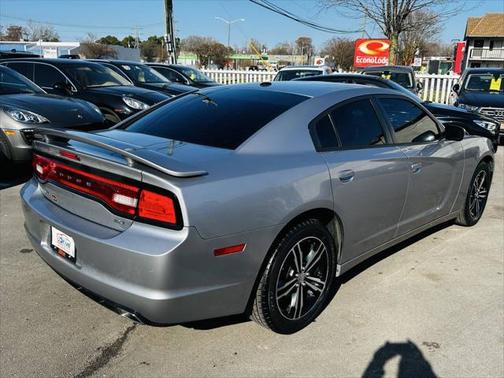 2014 Dodge Charger SXT