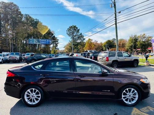 2019 Ford Fusion Hybrid SE