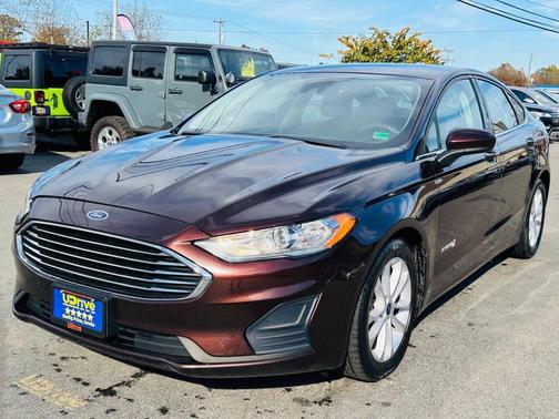 2019 Ford Fusion Hybrid SE