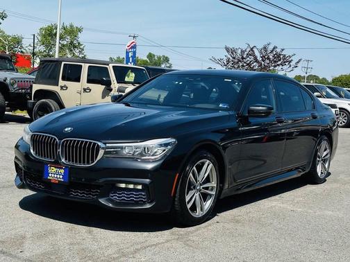 2017 BMW 740 xDrive