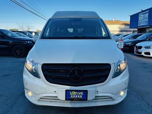 2016 Mercedes-Benz Metris Base