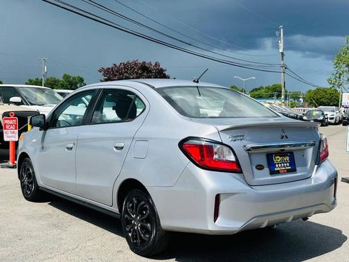 White Diamond 2021 Mitsubishi Mirage G4 SE