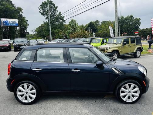 2012 MINI Cooper S Countryman Base