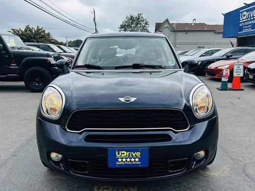 2012 MINI Cooper S Countryman Base