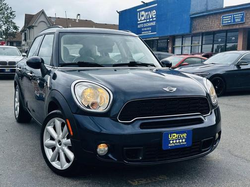 2012 MINI Cooper S Countryman Base