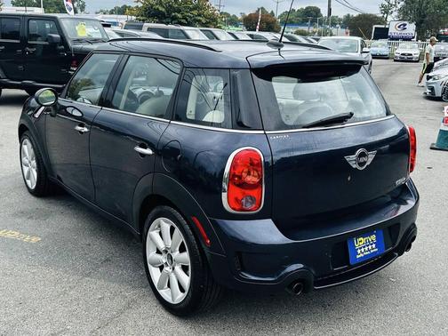 2012 MINI Cooper S Countryman Base