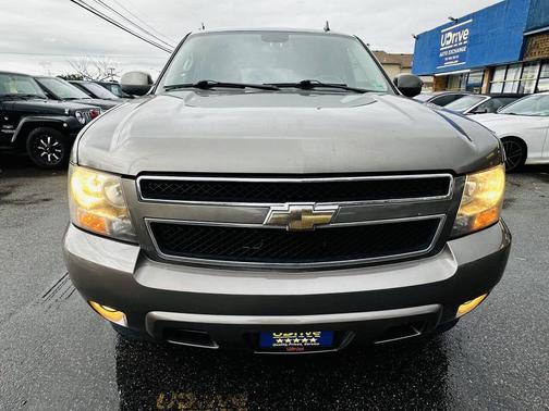 2011 Chevrolet Suburban 1500 LT