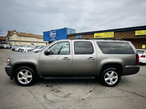 2011 Chevrolet Suburban 1500 LT