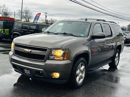 2011 Chevrolet Suburban 1500 LT