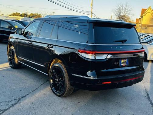 2023 Lincoln Navigator Reserve