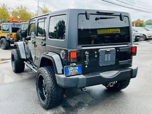 2014 Jeep Wrangler Unlimited Sahara