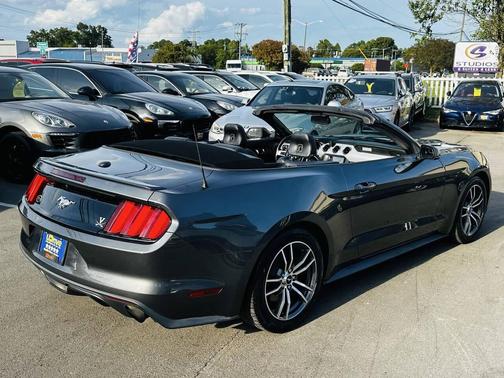 2016 Ford Mustang EcoBoost Premium