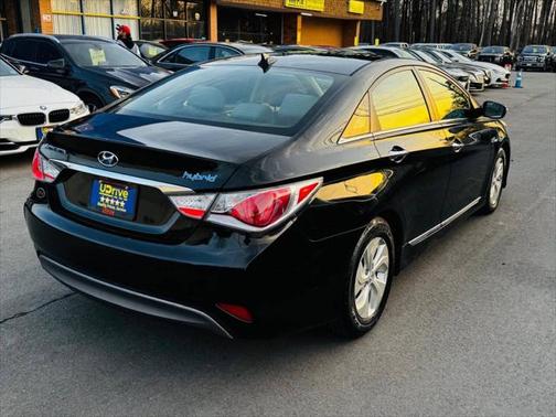 2014 Hyundai SONATA Hybrid Base