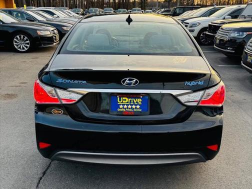2014 Hyundai SONATA Hybrid Base