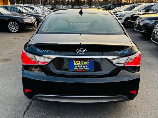 2014 Hyundai SONATA Hybrid Base