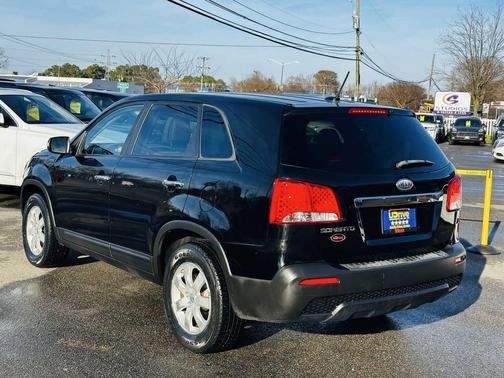 2012 Kia Sorento LX