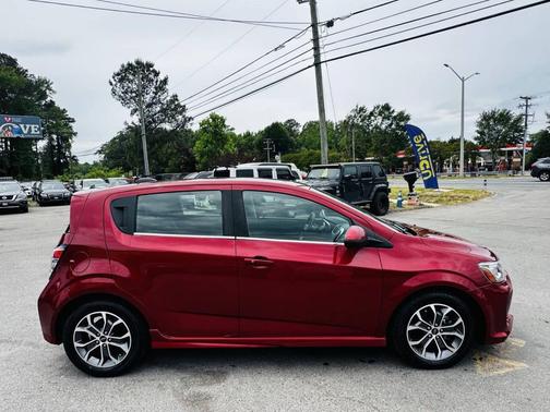 Red 2018 Chevrolet Sonic LT