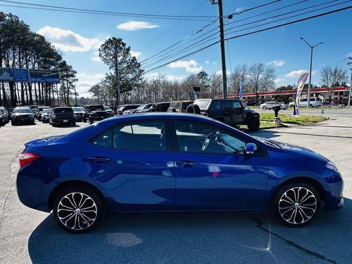2015 Toyota Corolla S Plus