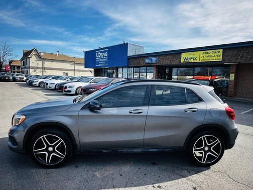 2017 Mercedes-Benz GLA 250 Base