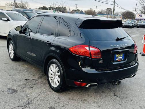 2012 Porsche Cayenne Cayenne