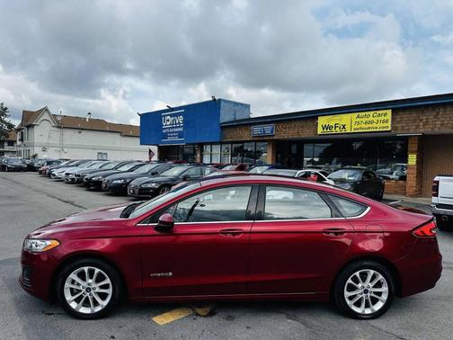 2019 Ford Fusion Hybrid SE