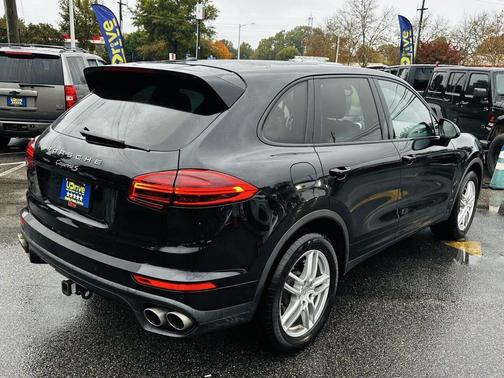 2015 Porsche Cayenne Cayenne