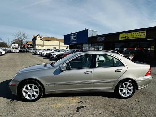 2007 Mercedes-Benz C-Class Base