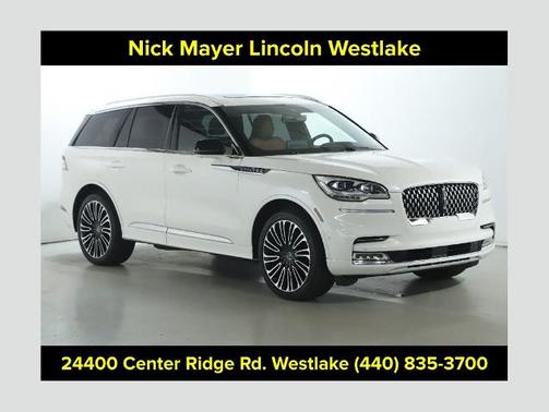 PRISTINE WHITE MET 3C 2023 Lincoln Aviator BLACK LABEL