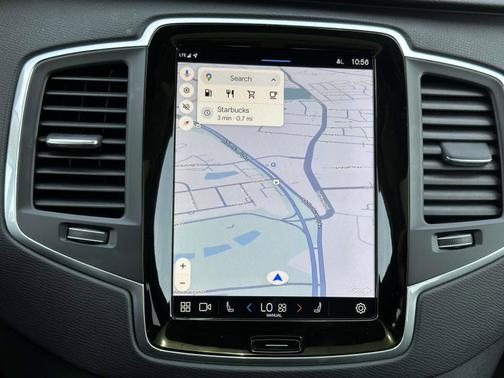 2024 Volvo XC90 B5 Core