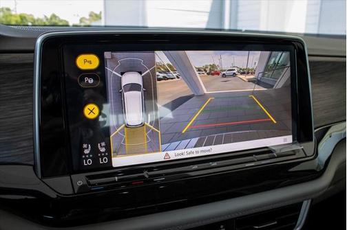 2025 Volkswagen Atlas 2.0T SEL Premium R-Line 4MOTION