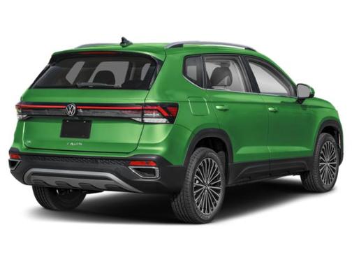 Bright Moss Green Metallic 2025 Volkswagen Taos 1.5T SE