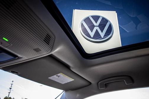 2026 Volkswagen Atlas Peak Edition