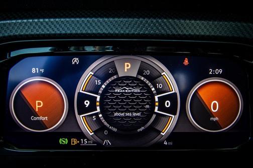 2026 Volkswagen Atlas Peak Edition