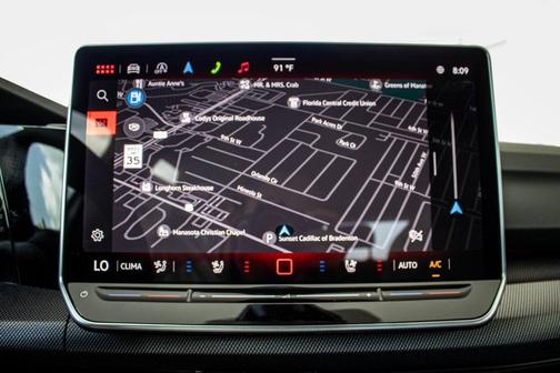 2025 Volkswagen Golf GTI 2.0T SE DSG