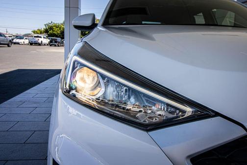 Cream White 2020 Hyundai TUCSON SEL