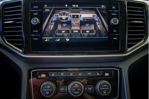 2022 Volkswagen Atlas 3.6L SE w/Technology