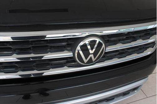2022 Volkswagen Atlas 3.6L SE w/Technology