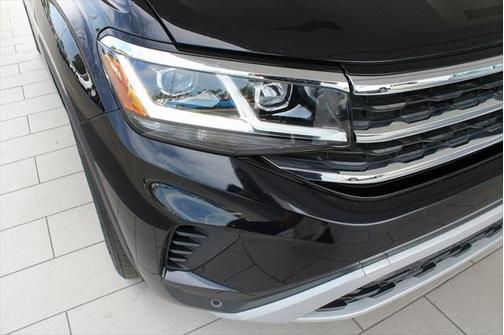 2022 Volkswagen Atlas 3.6L SE w/Technology