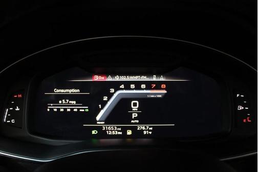 2022 Audi Q8 55 Premium
