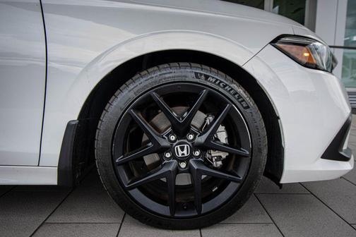Platinum White Pearl 2023 Honda Civic Si Base