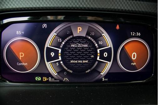 2025 Volkswagen Atlas 2.0T Peak Edition
