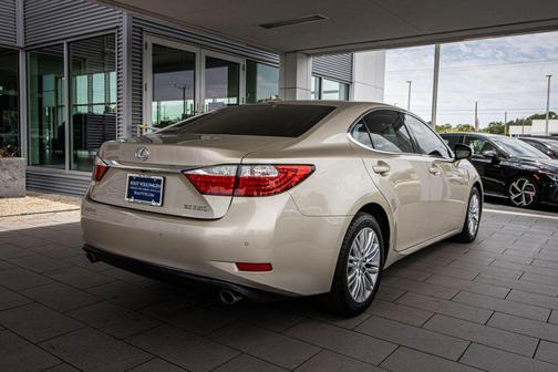 Satin Cashmere Metallic 2014 Lexus ES 350 Base