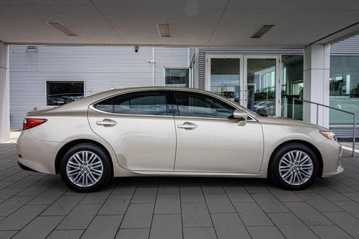 Satin Cashmere Metallic 2014 Lexus ES 350 Base