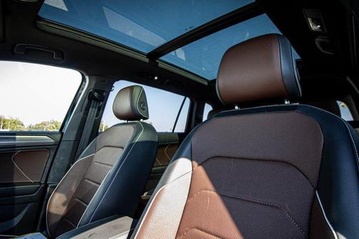 2024 Volkswagen Tiguan 2.0T SEL R-Line 4MOTION