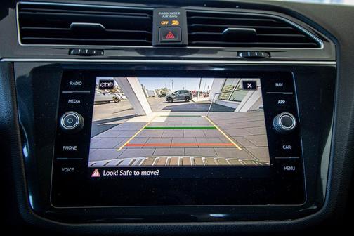 2024 Volkswagen Tiguan 2.0T SEL R-Line 4MOTION