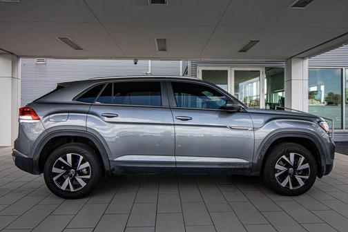 2020 Volkswagen Atlas Cross Sport 2.0T SE