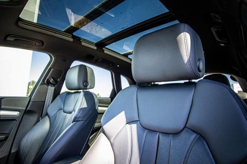 2020 Audi Q5 45 Titanium Premium