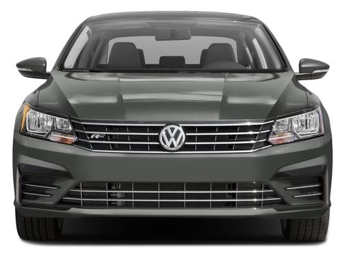 2017 Volkswagen Passat 1.8T R-Line w/Comfort