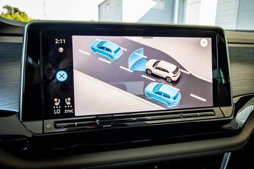 2026 Volkswagen Atlas Cross Sport 2.0T SE