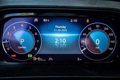 2026 Volkswagen Atlas Cross Sport 2.0T SE